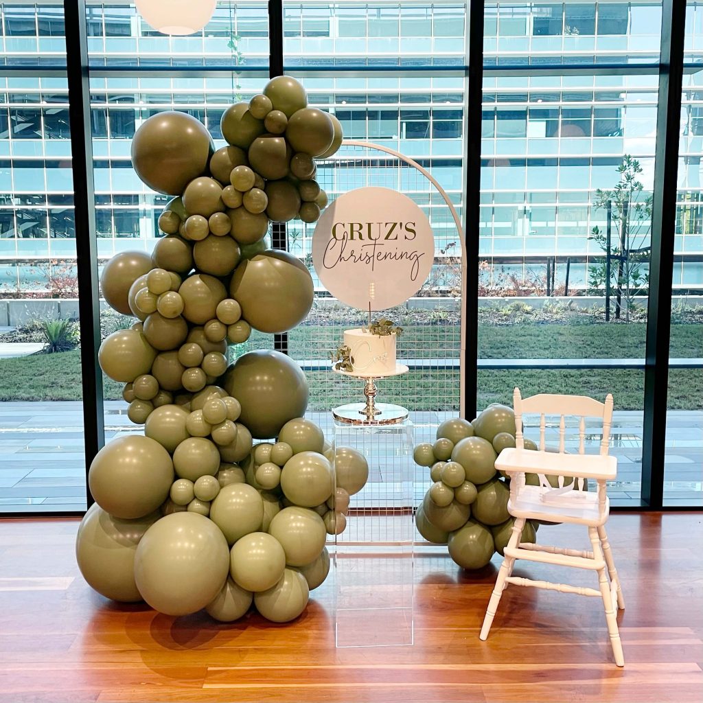 Mesh Arch Package 'Cruz' Peachy Keen Events